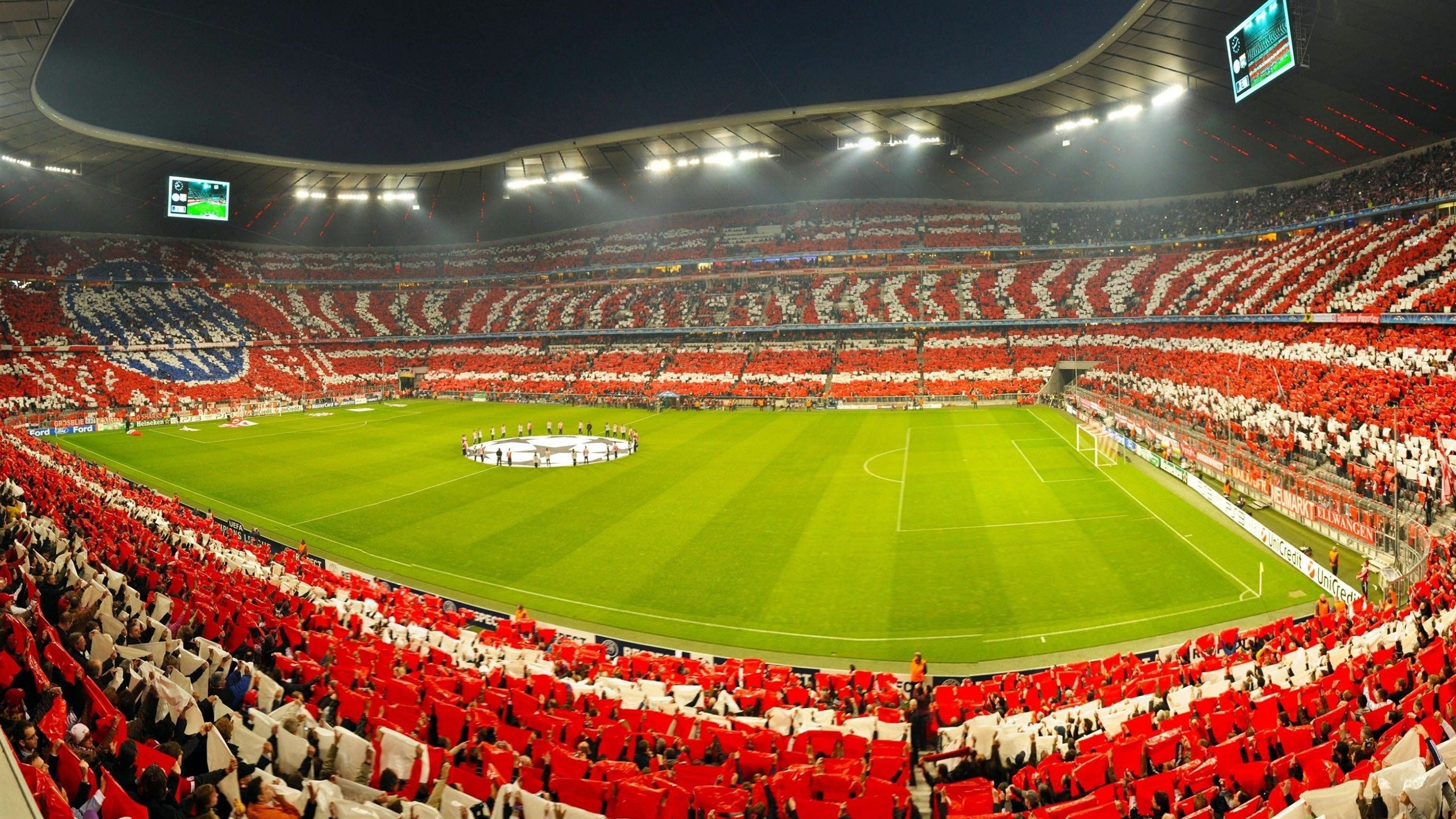 中国女排赛后集体鞠躬感谢球迷支持，中国女排让我心生敬意